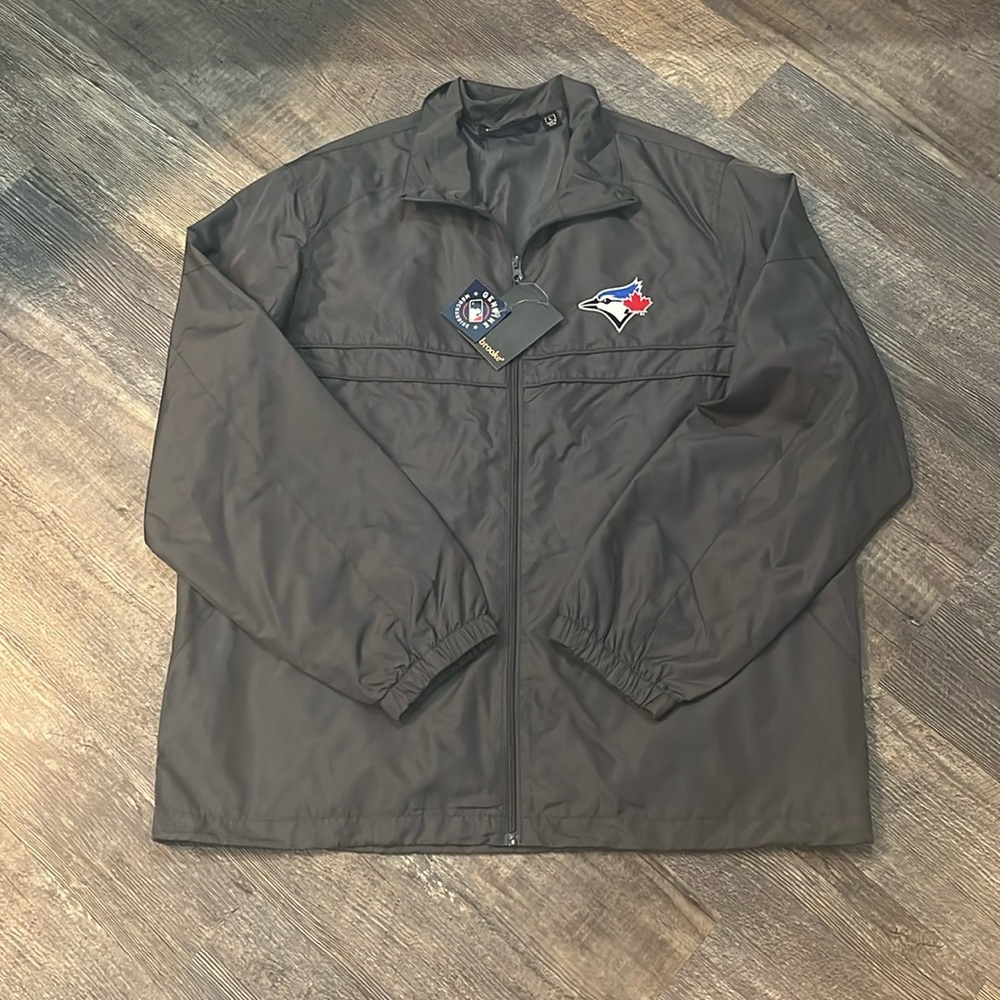 NWT Men’s Toronto Blue Jays windbreaker size L